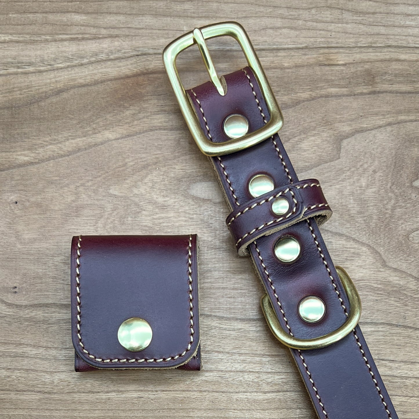 Leather Dog Collar with Airtag. Handmade in Horween Leather.