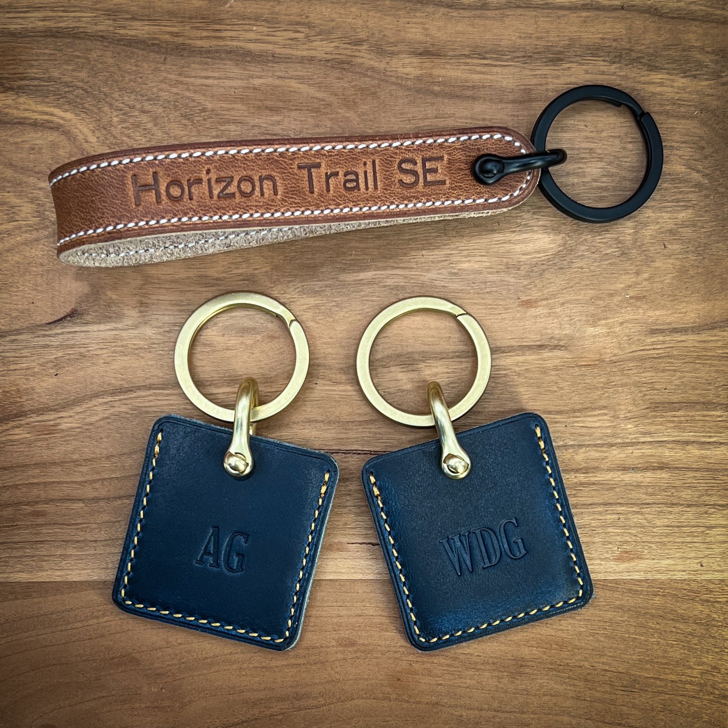 Customizable Airtag Holder in Horween leather | Handmade to Order