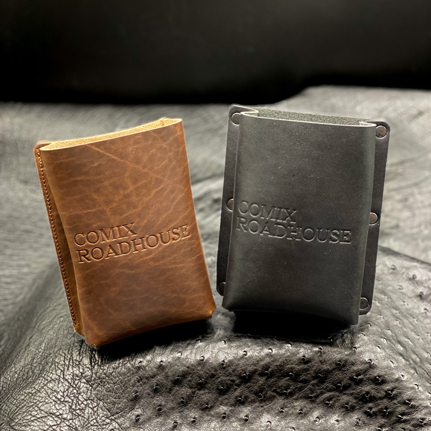 Toast Go 2 Case Belt Leather Holster for Comix Roadhouse | Handmade to Order | Custom Leather and Pen